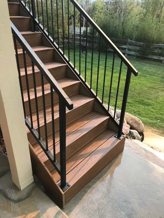 Close view of the Classic pickets running down a composite stair
